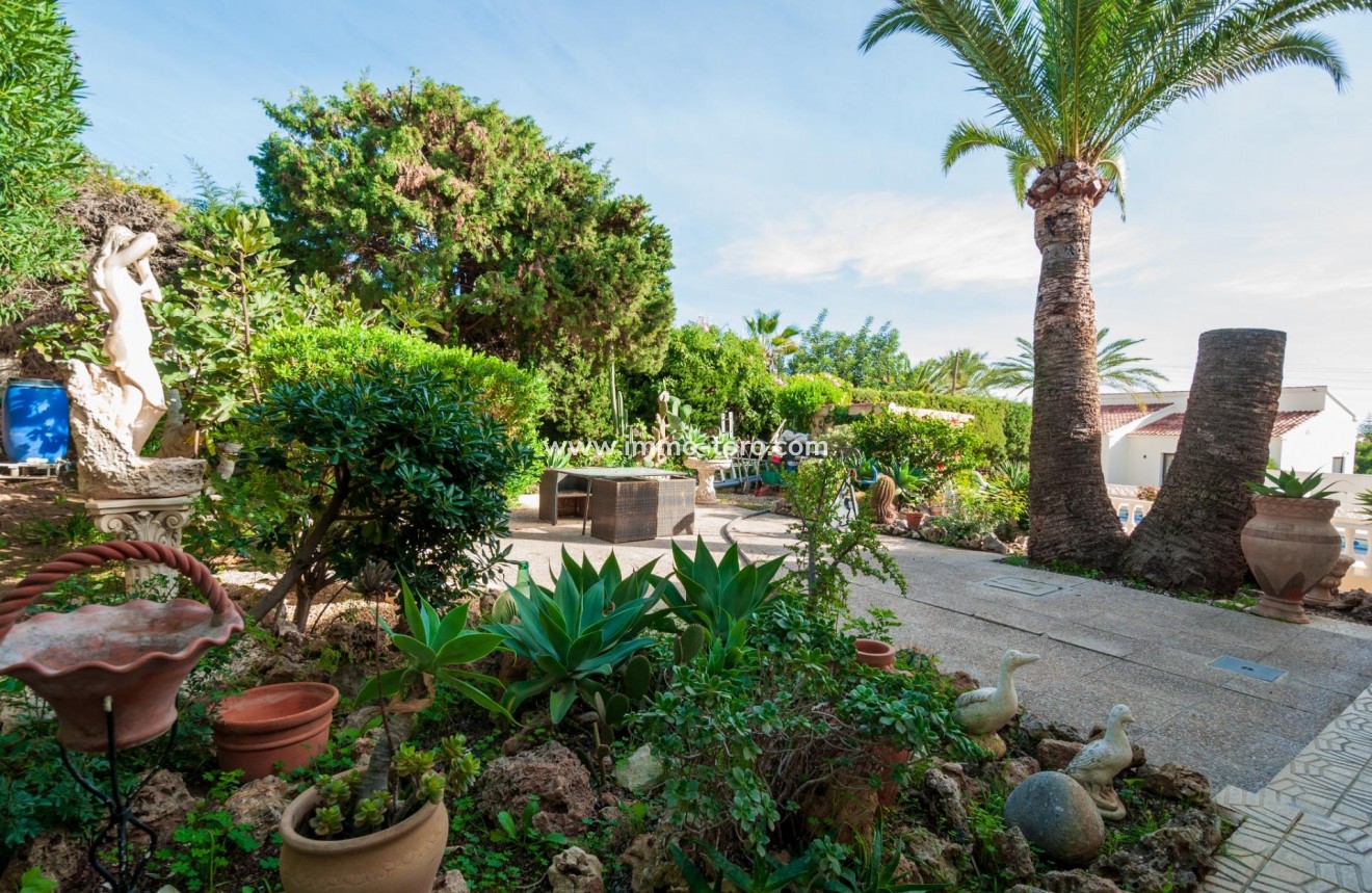 Resale - Villa - Calpe - Gran sol