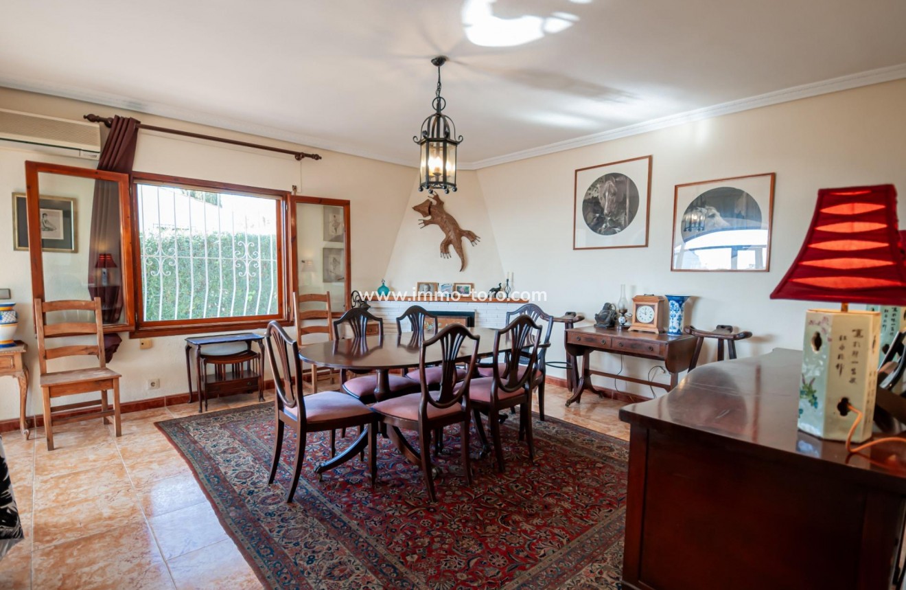 Resale - Villa - Calpe - Gran sol