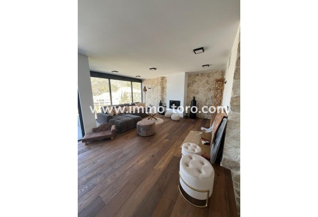 Nueva construcción  - Villa / Chalet - Altea - Sierra de Altea