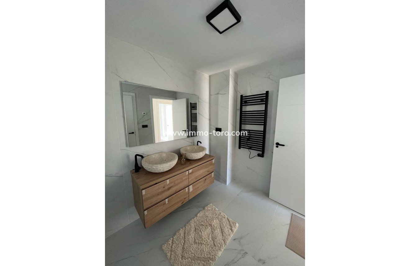 Nueva construcción  - Villa / Chalet - Altea - Sierra de Altea