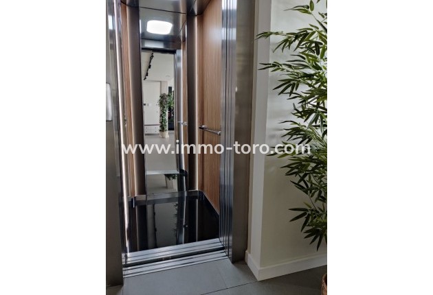 Resale - Villa - Finestrat