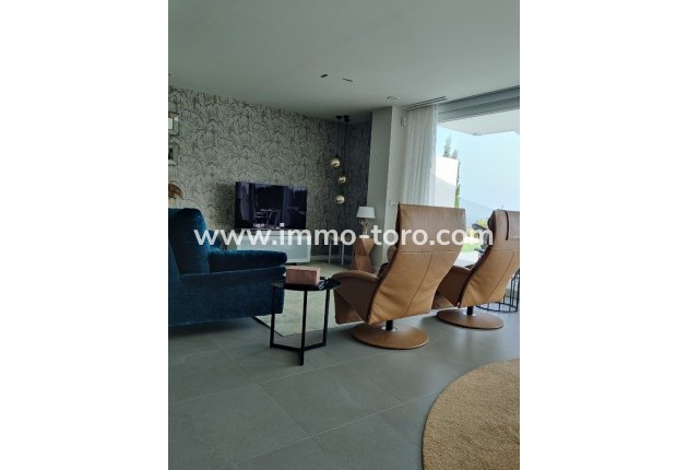 Resale - Villa - Finestrat