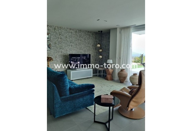 Resale - Villa - Finestrat