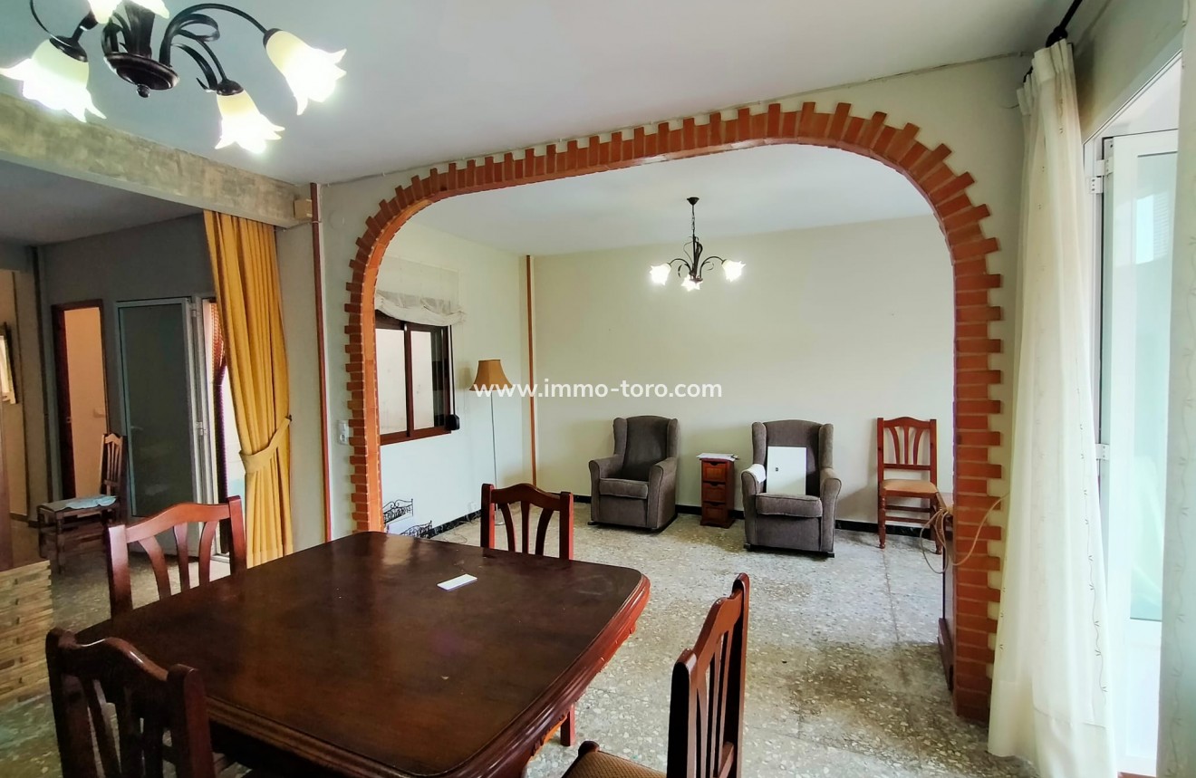 Herverkoop - Dorpshuis - Orba