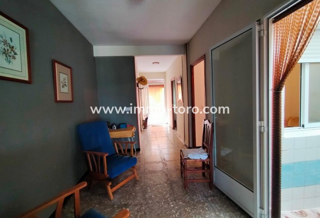 Herverkoop - Dorpshuis - Orba