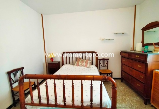 Herverkoop - Dorpshuis - Orba