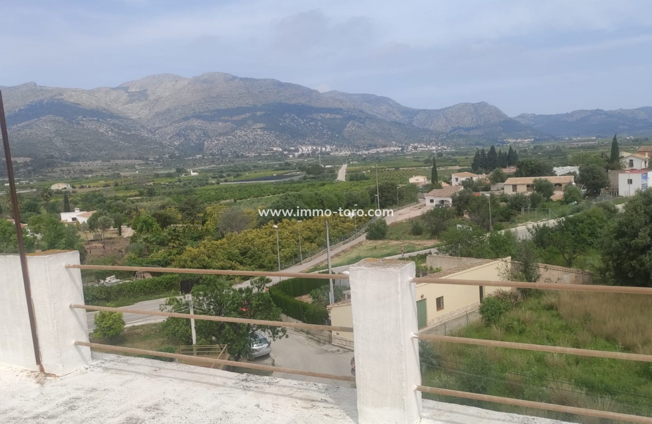 Herverkoop - Dorpshuis - Orba