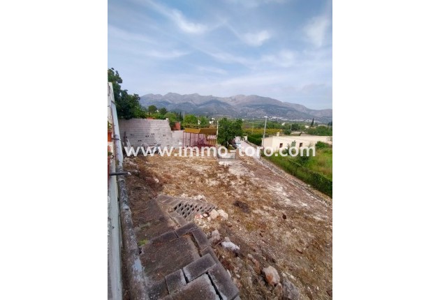 Herverkoop - Dorpshuis - Orba