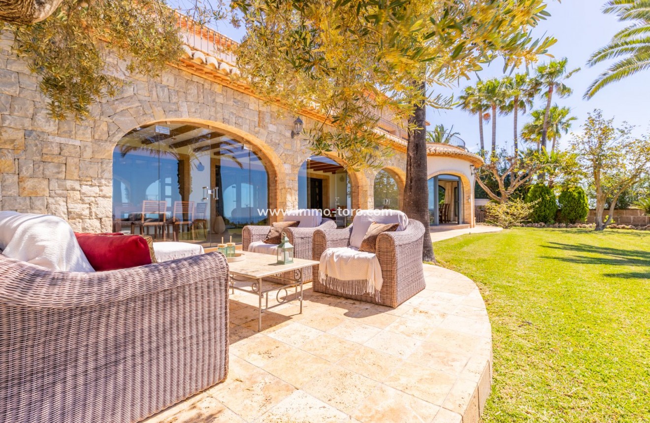 Resale - Villa - Benissa - Benimarco