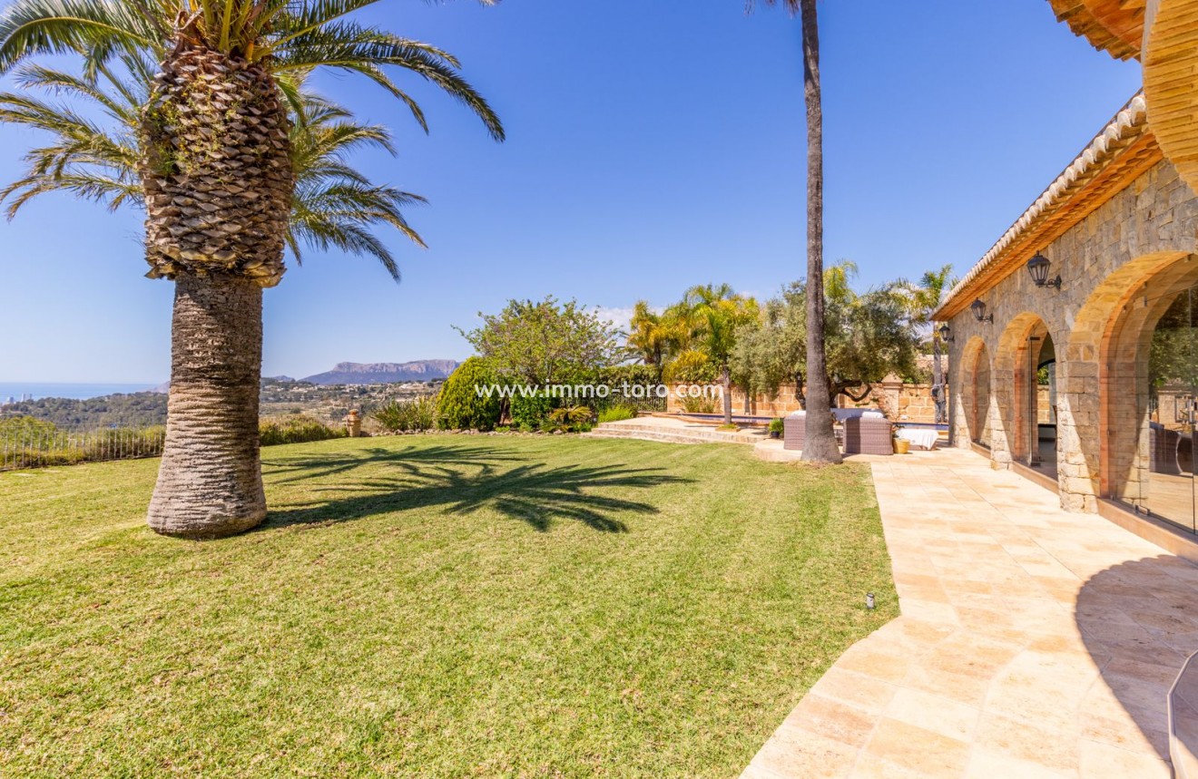 Resale - Villa - Benissa - Benimarco