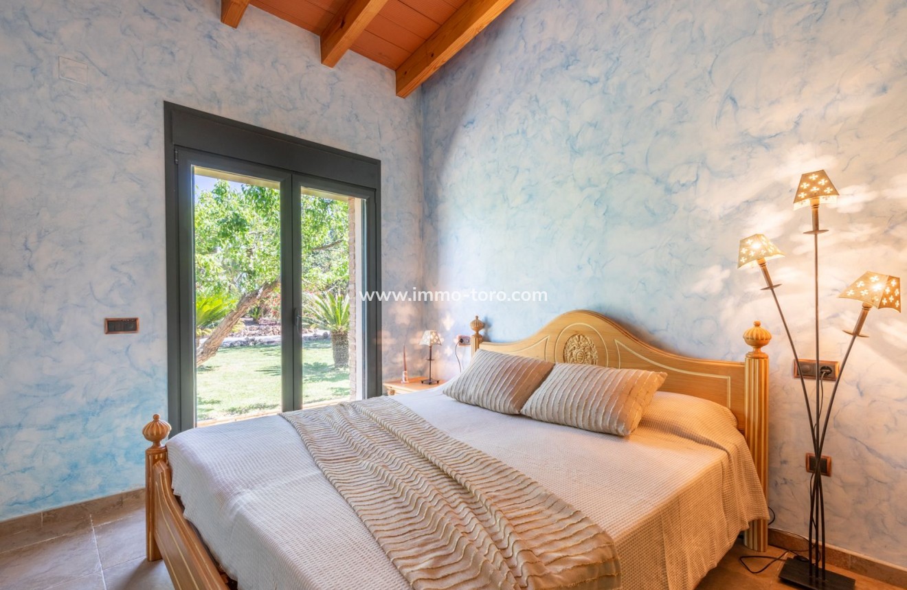 Resale - Villa - Benissa - Benimarco