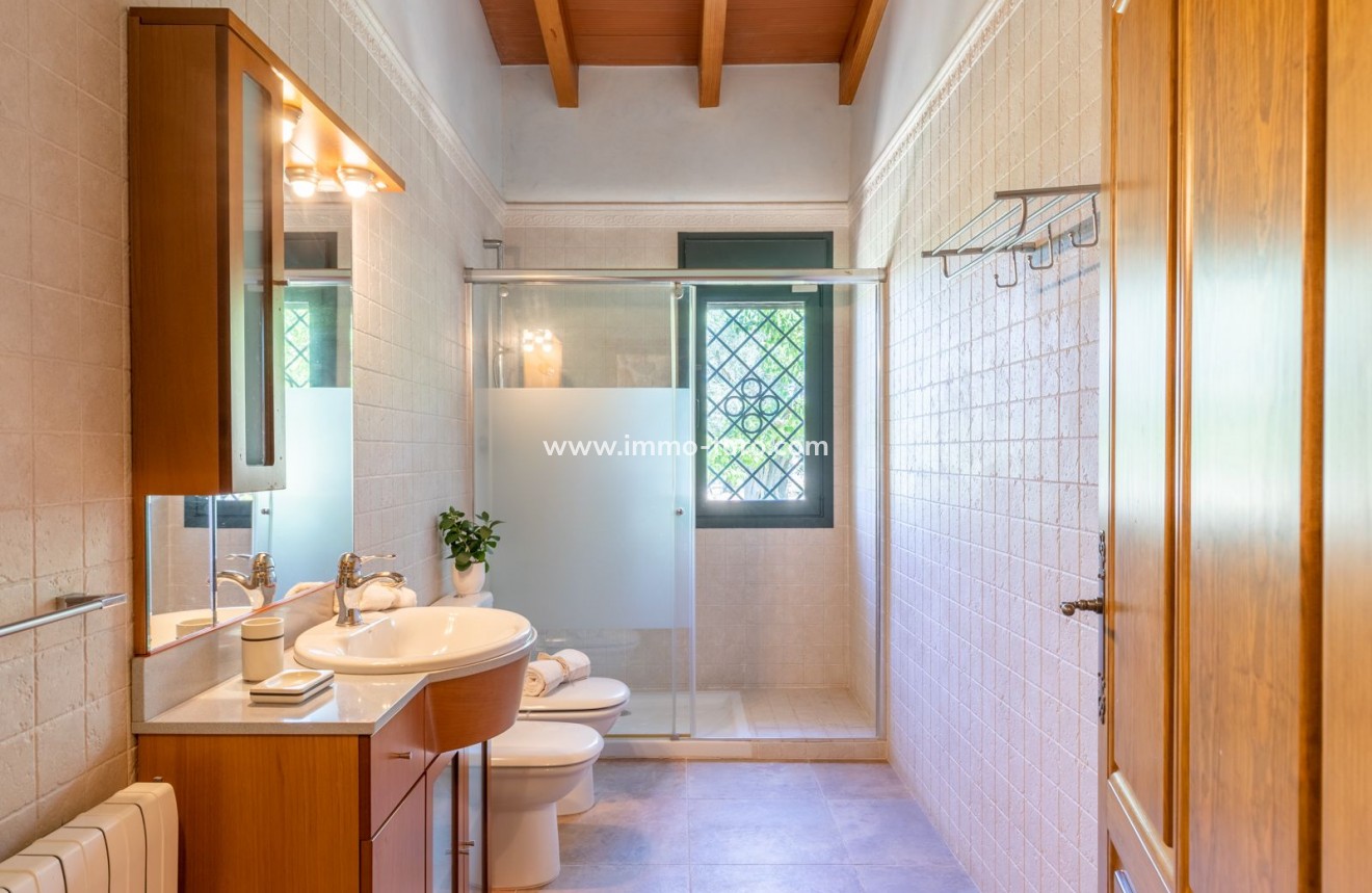 Resale - Villa - Benissa - Benimarco