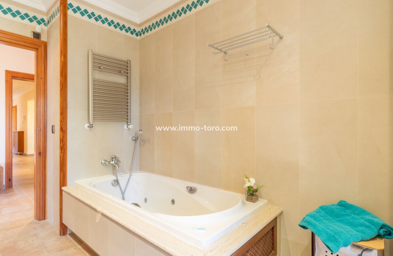 Resale - Villa - Benissa - Benimarco