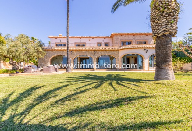 Resale - Villa - Benissa - Benimarco