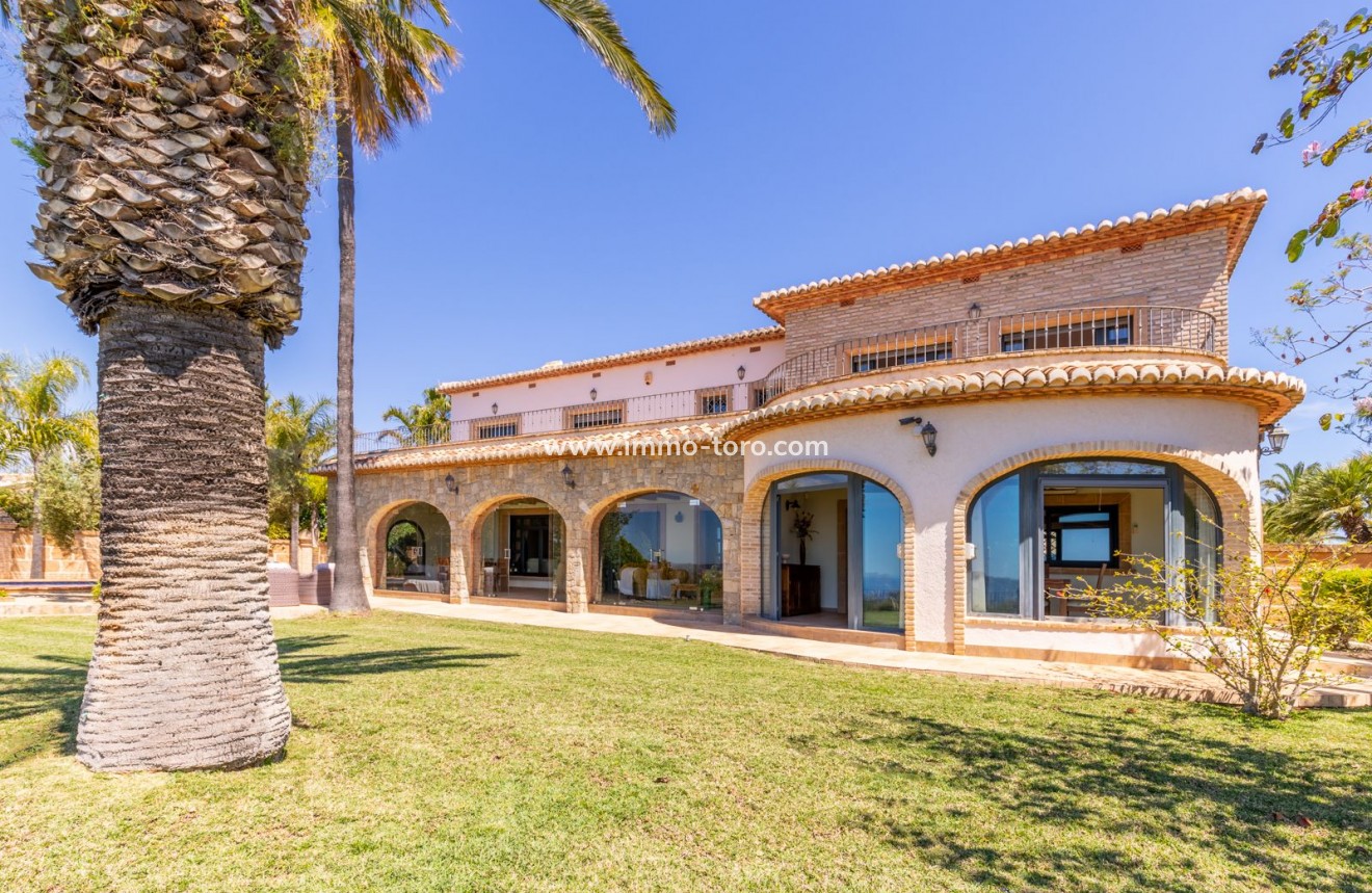 Resale - Villa - Benissa - Benimarco