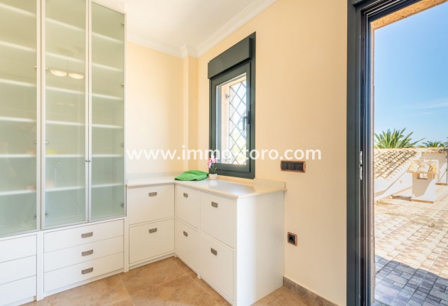 Resale - Villa - Benissa - Benimarco