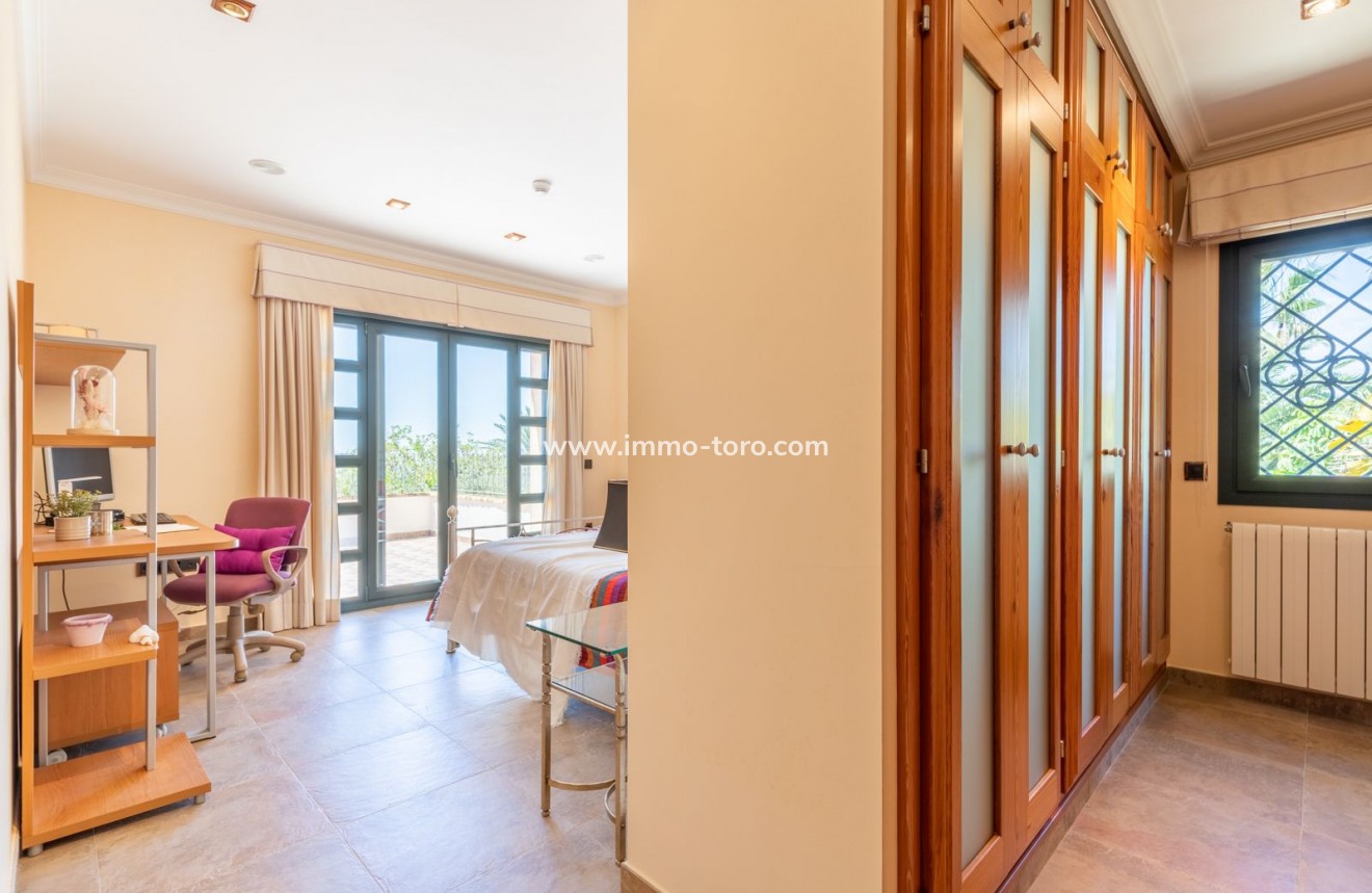 Resale - Villa - Benissa - Benimarco