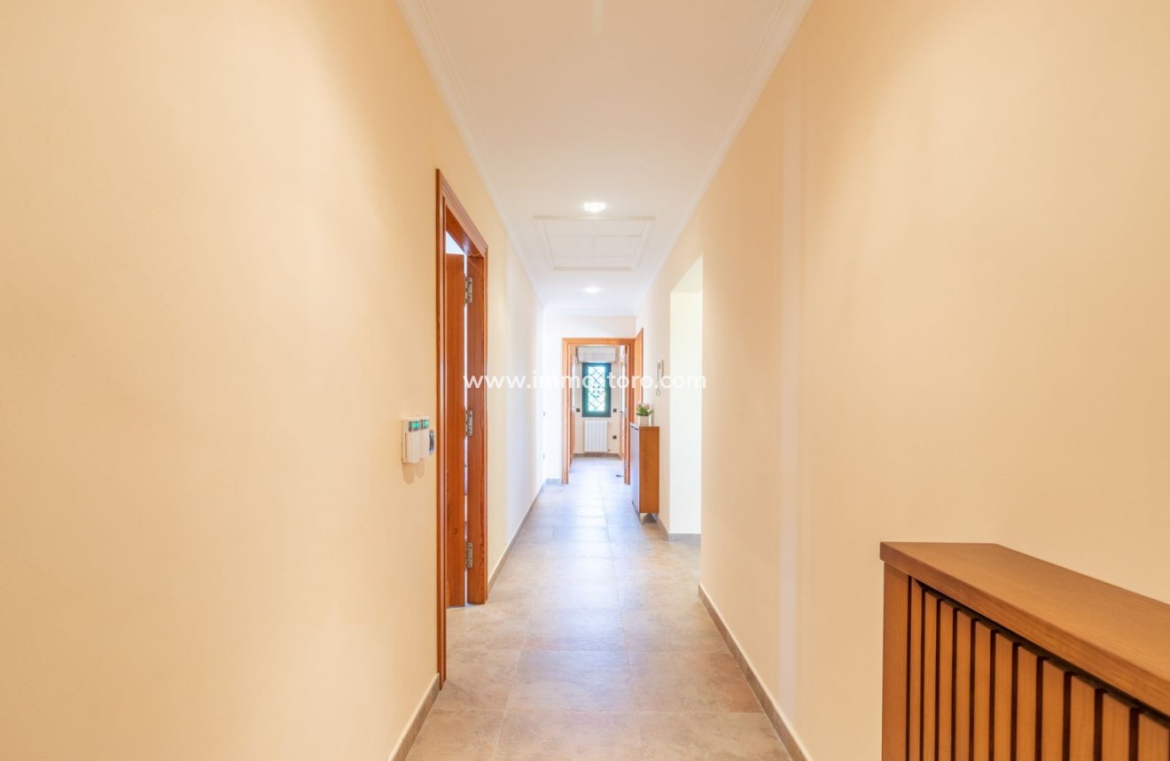 Resale - Villa - Benissa - Benimarco