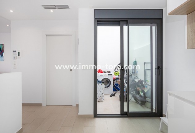 Resale - Detached house / Townhouse - Ciudad Quesada - Rojales