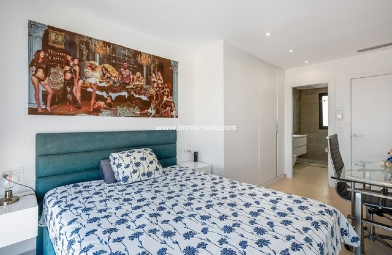 Resale - Detached house / Townhouse - Ciudad Quesada - Rojales