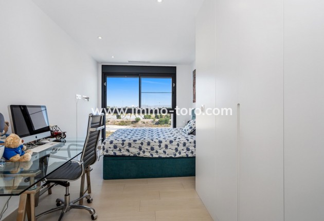 Resale - Detached house / Townhouse - Ciudad Quesada - Rojales