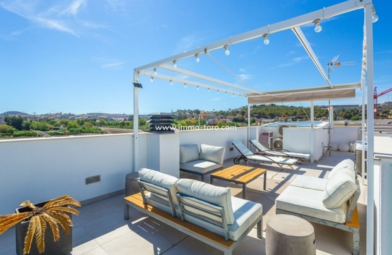 Resale - Detached house / Townhouse - Ciudad Quesada - Rojales