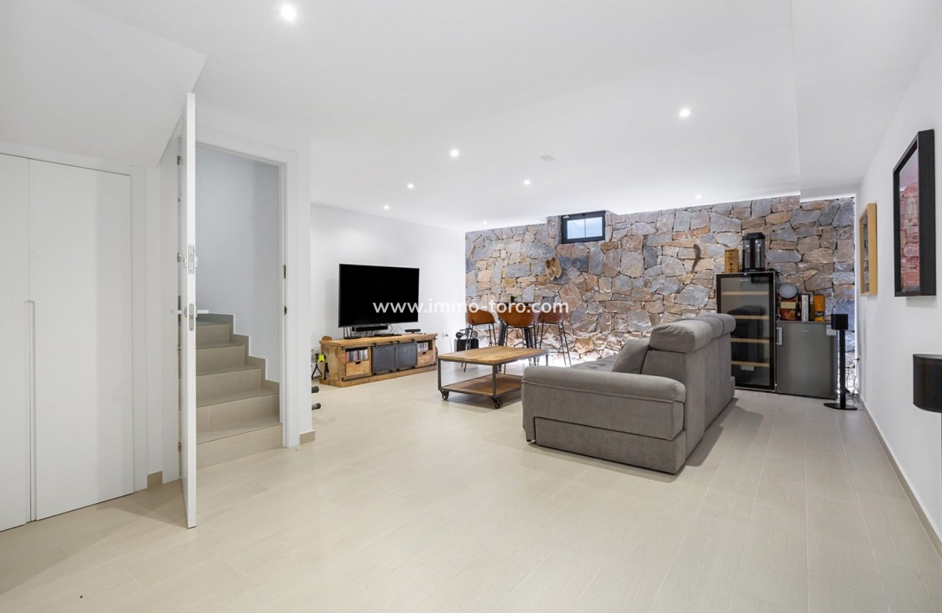 Resale - Detached house / Townhouse - Ciudad Quesada - Rojales