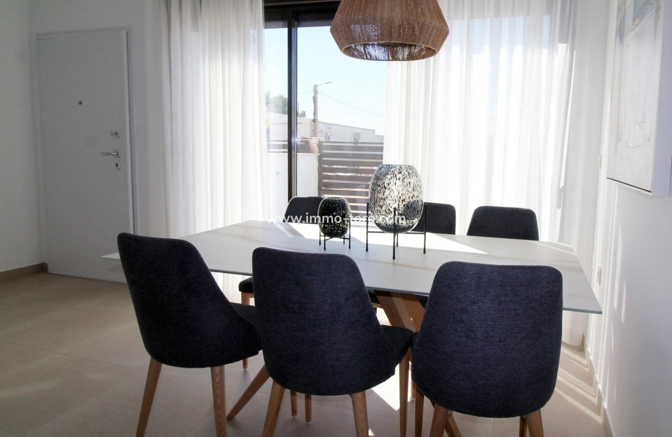Nieuwbouw - Geschakelde woning - Pilar de la Horadada - parque Andromeda
