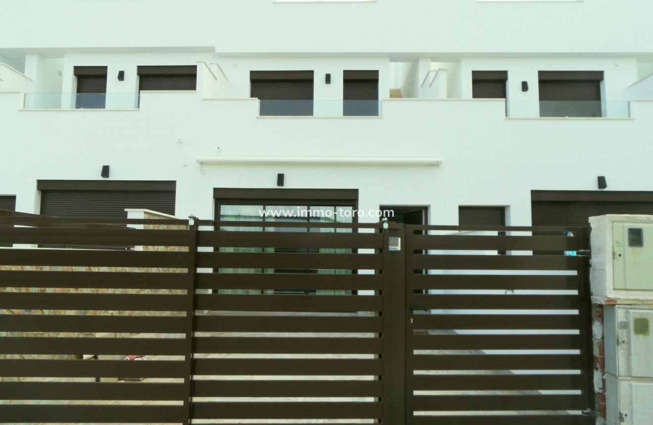 Nieuwbouw - Geschakelde woning - Pilar de la Horadada - parque Andromeda