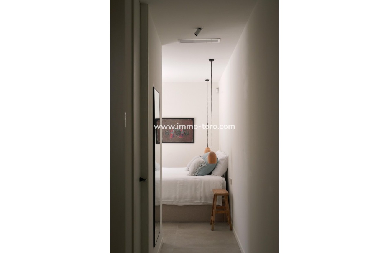 Resale - Villa - Moraira