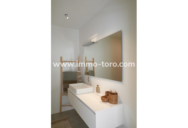 Resale - Villa - Moraira