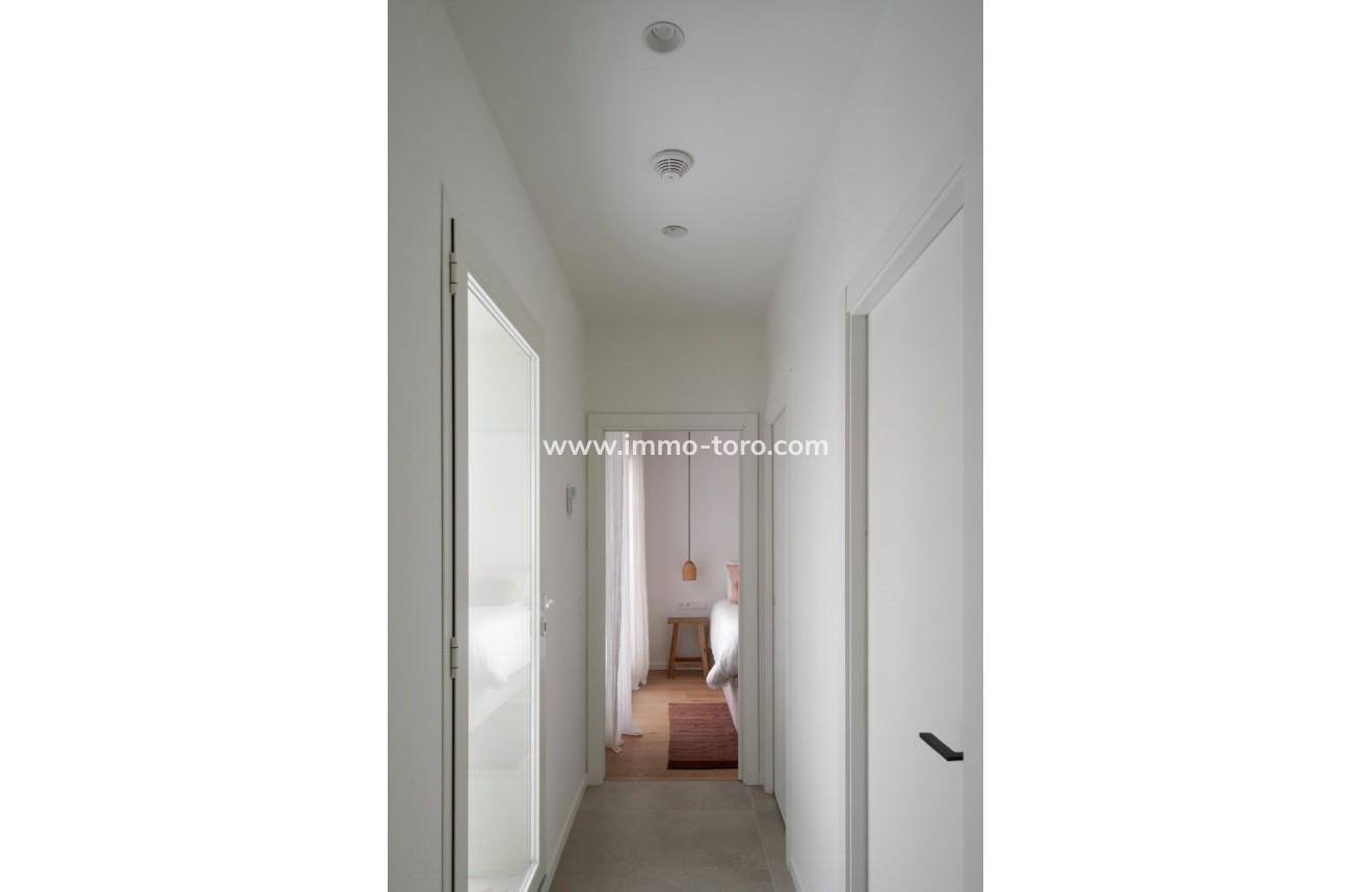 Resale - Villa - Moraira