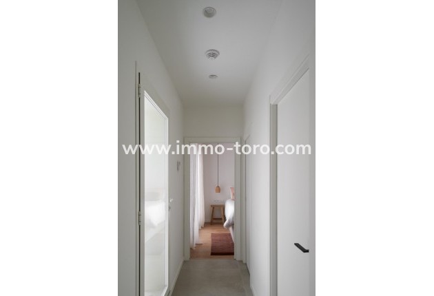 Resale - Villa - Moraira