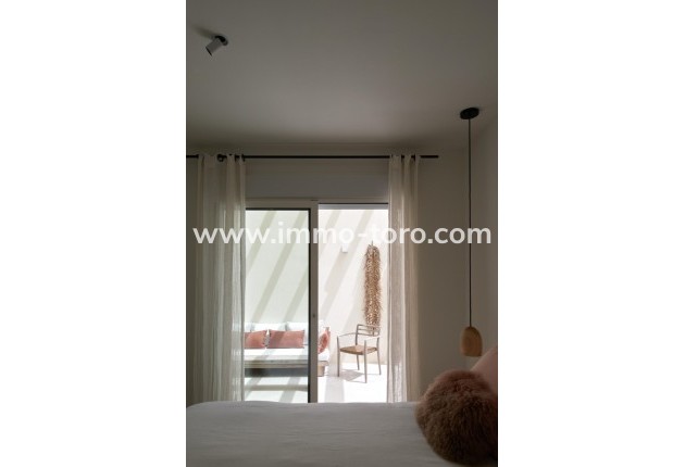 Resale - Villa - Moraira