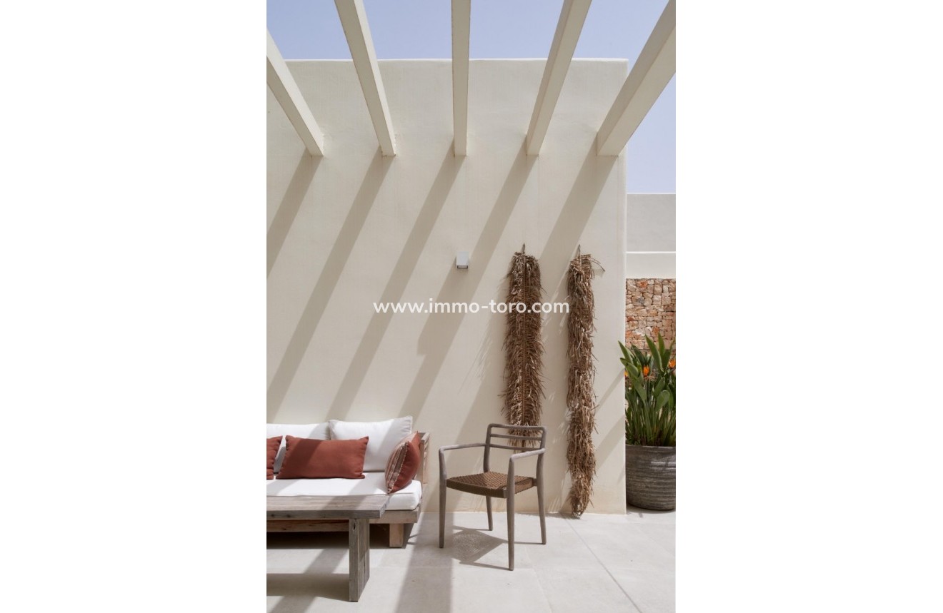 Resale - Villa - Moraira