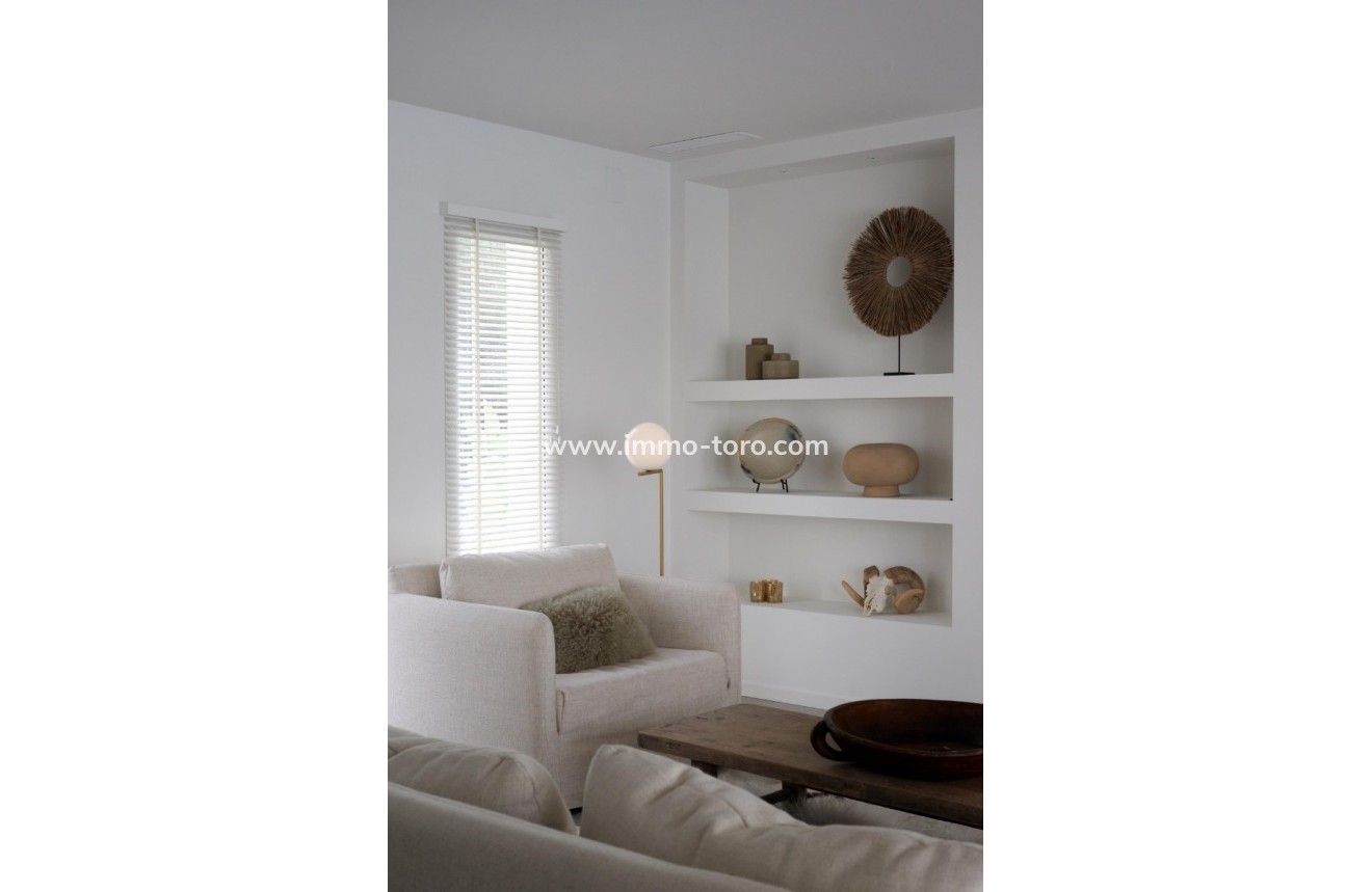 Resale - Villa - Moraira