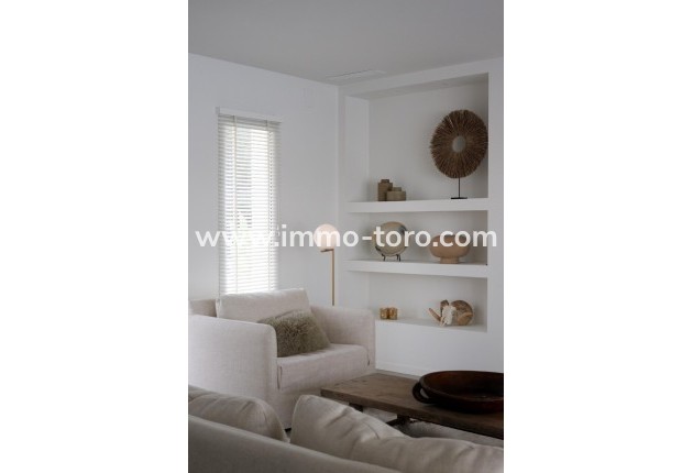 Resale - Villa - Moraira