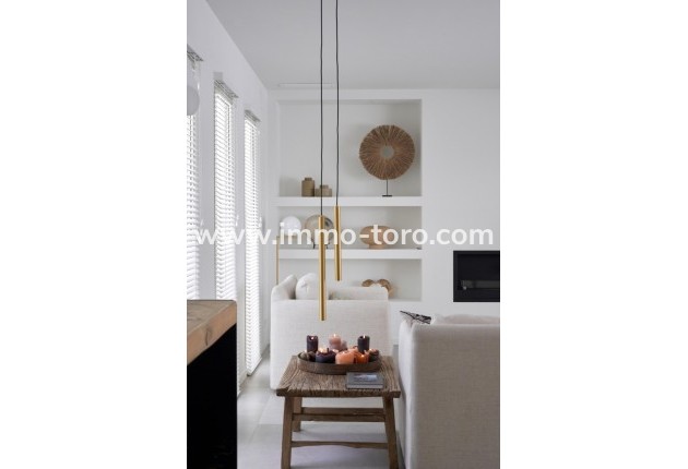 Resale - Villa - Moraira