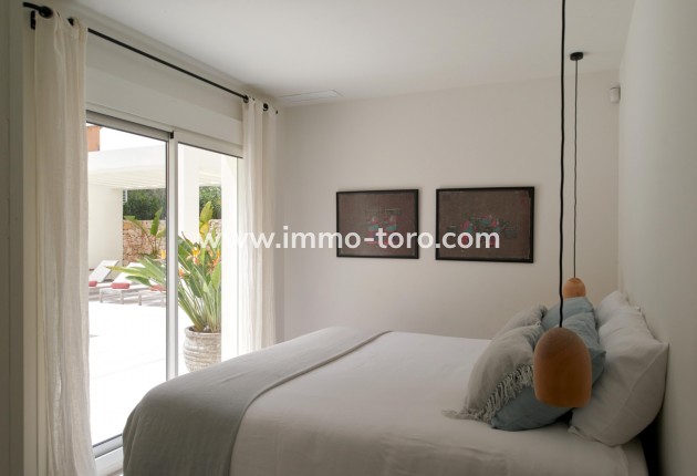 Resale - Villa - Moraira