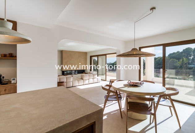 Resale - Villa - Benissa