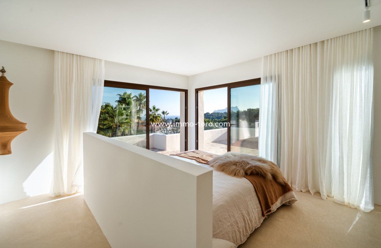 Resale - Villa - Benissa