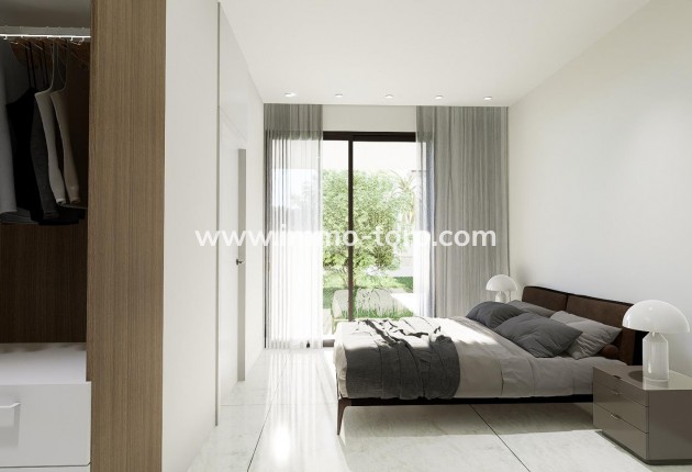 Nueva construcción  - Villa / Chalet - Orihuela - La Zenia