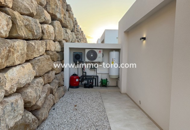 Resale - Villa - Finestrat