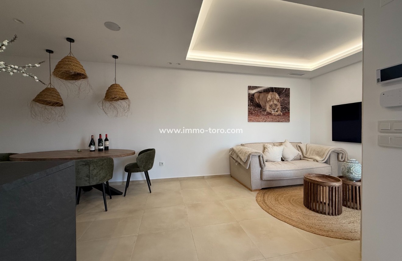 Resale - Villa - Finestrat