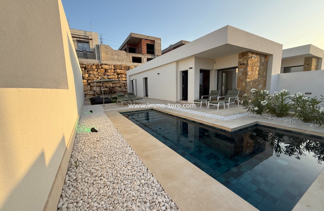 Resale - Villa - Finestrat