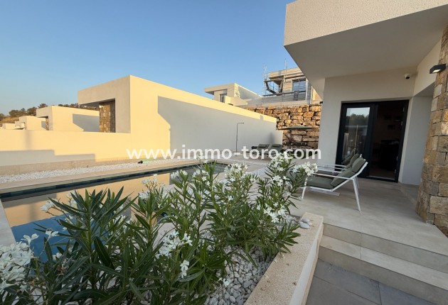 Resale - Villa - Finestrat