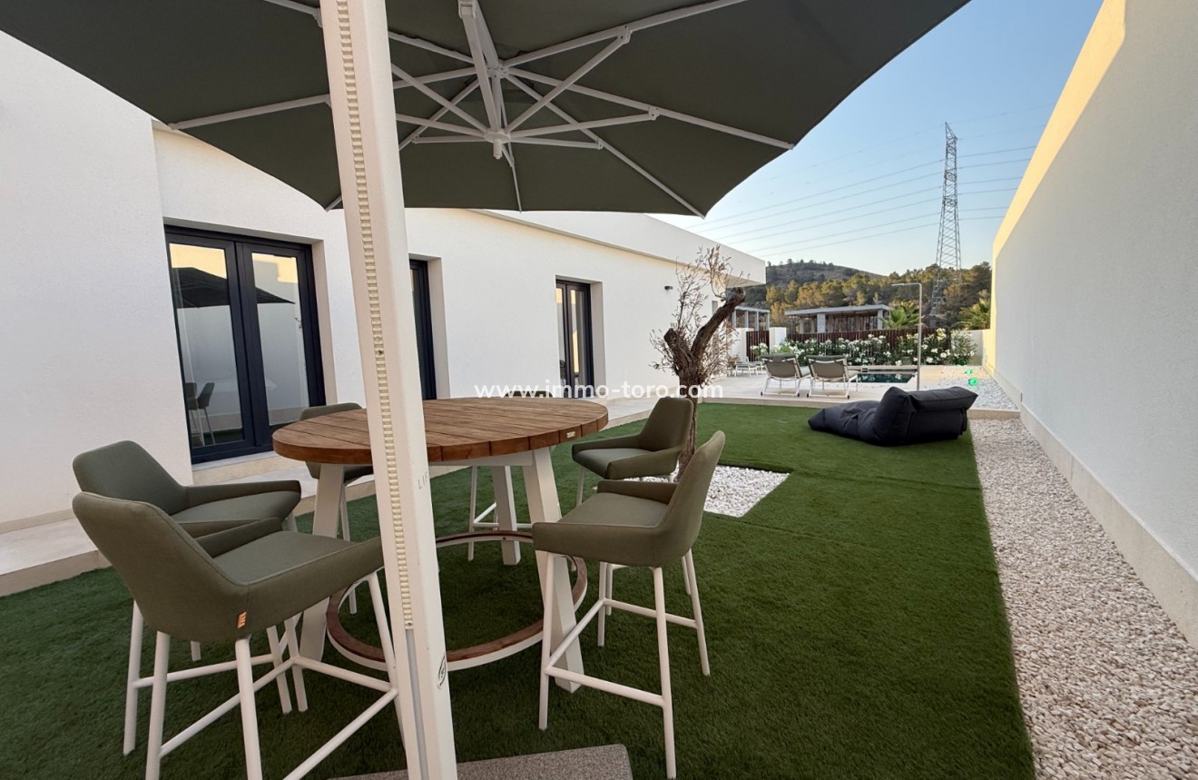 Resale - Villa - Finestrat