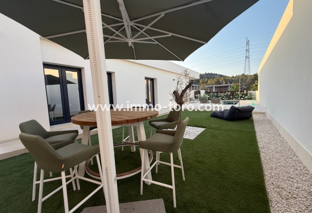 Resale - Villa - Finestrat