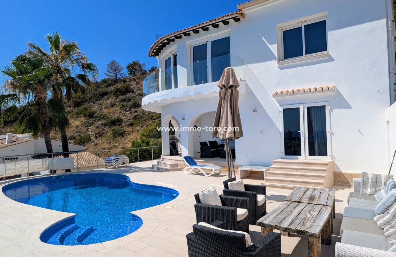 Resale - Villa - Moraira - El Portet