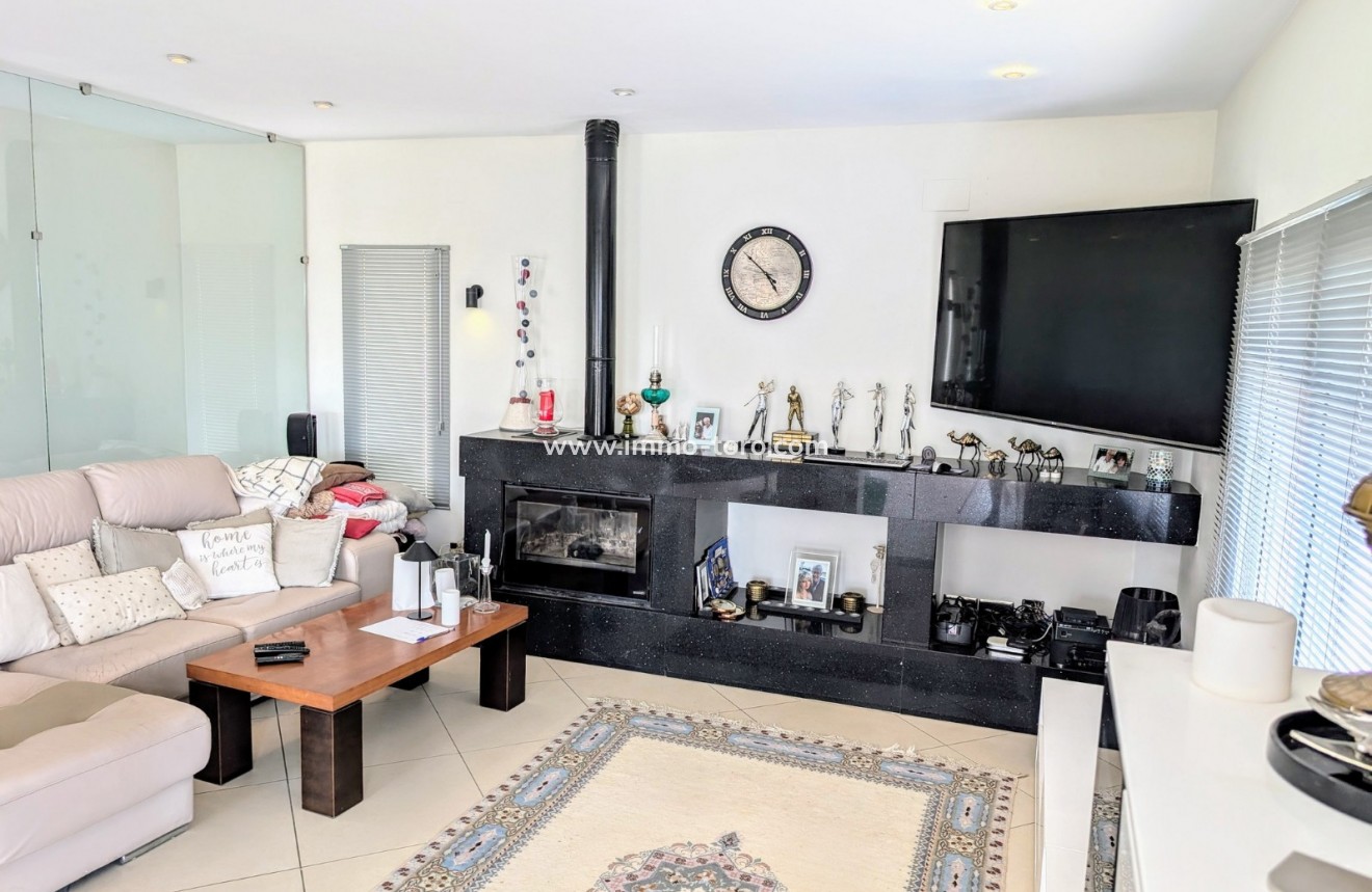 Resale - Villa - Moraira - El Portet